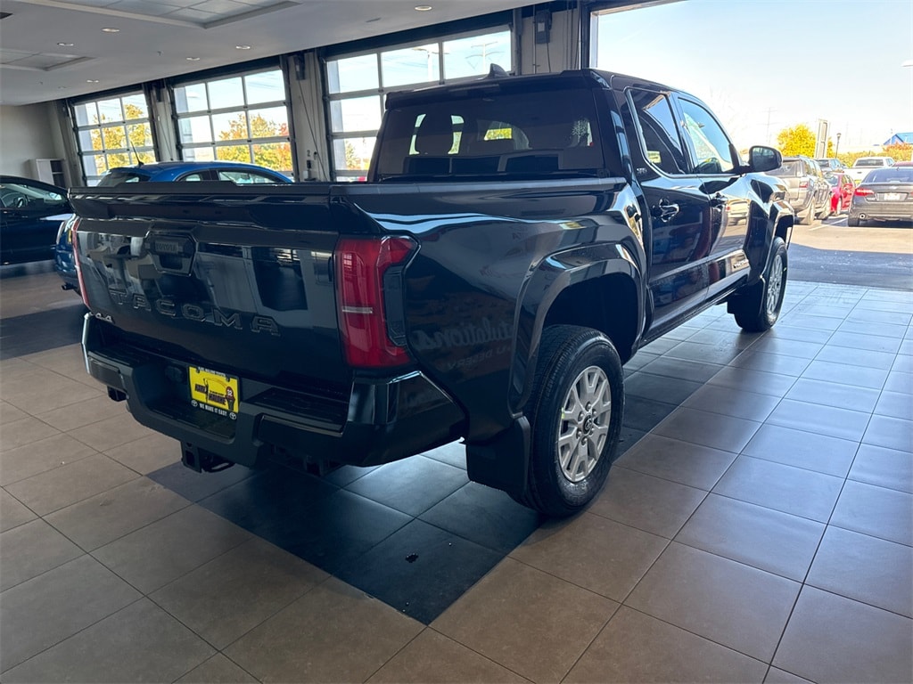 New 2025 Toyota Tacoma SR5 Truck Double Cab
