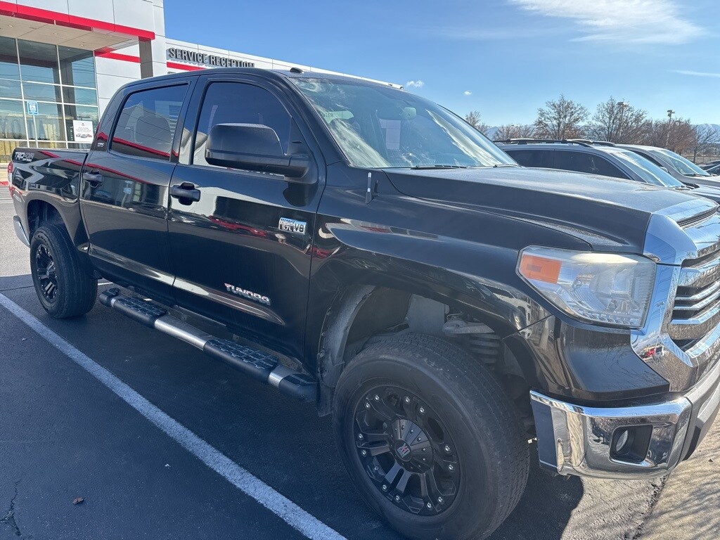 Used 2016 Toyota Tundra SR5 5.7L V8 Truck CrewMax