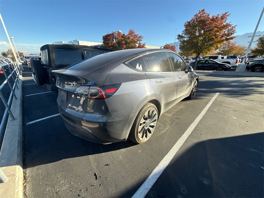 Used 2022 Tesla Model Y Long Range SUV