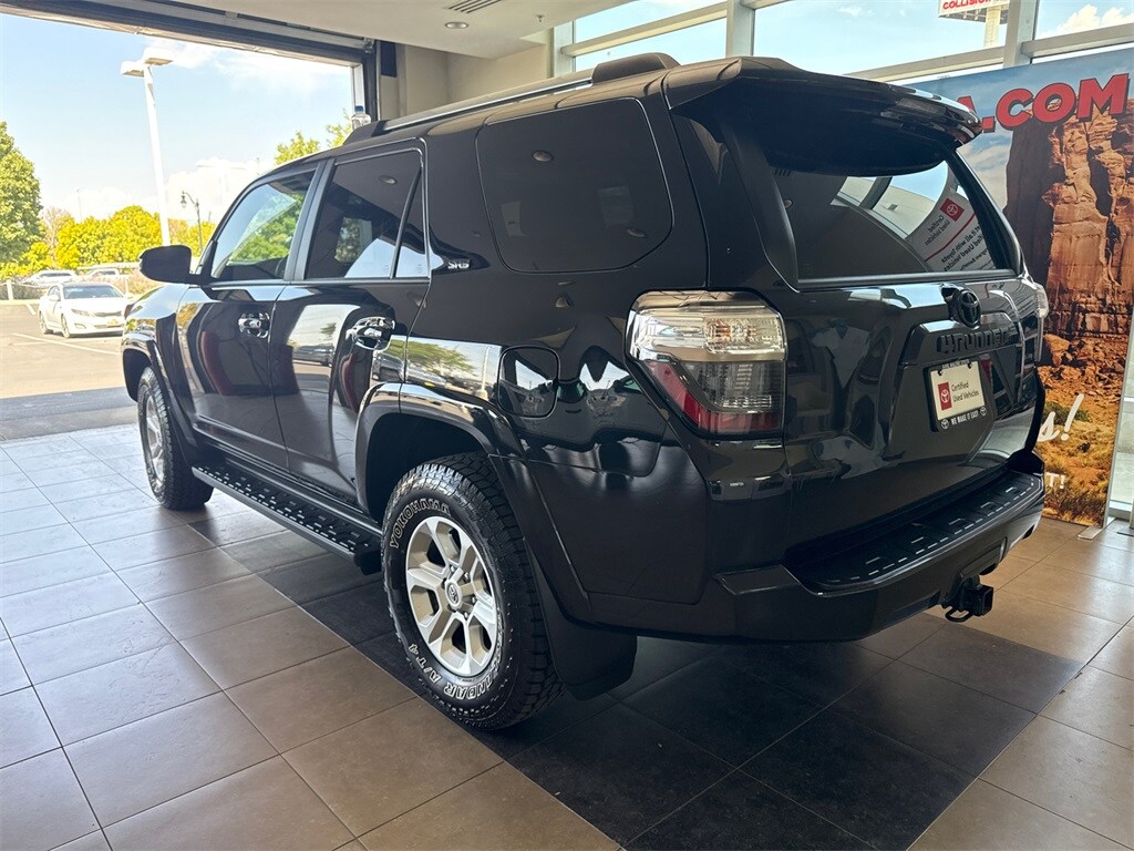 2023 Toyota 4Runner SR5 Premium photo 2