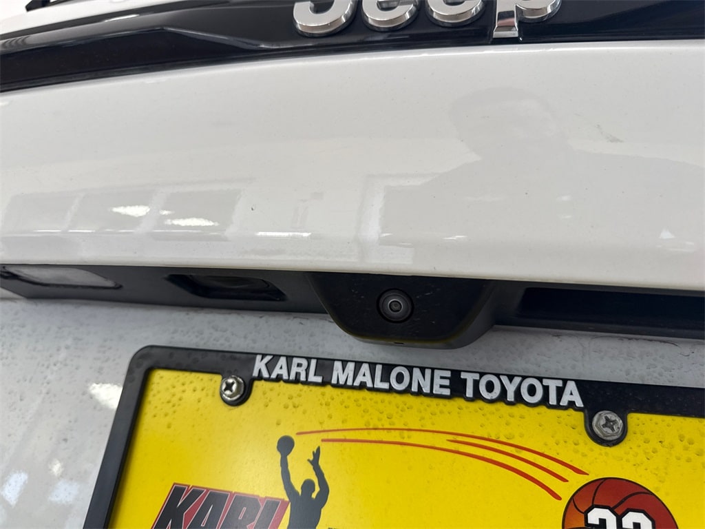 Used 2022 Jeep Grand Cherokee Limited SUV