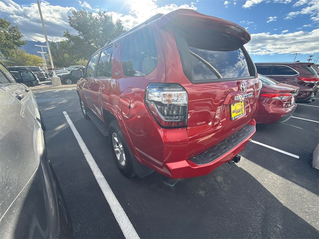 2024 Toyota 4Runner SR5 photo 2