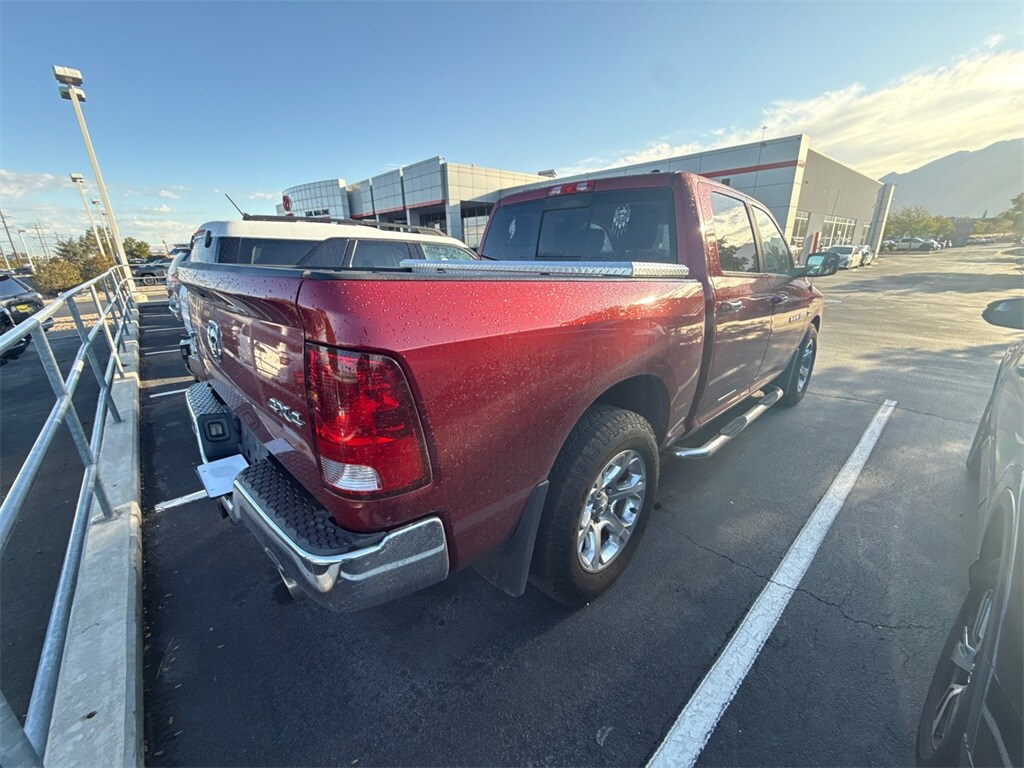 2012 Ram 1500 SLT photo 2