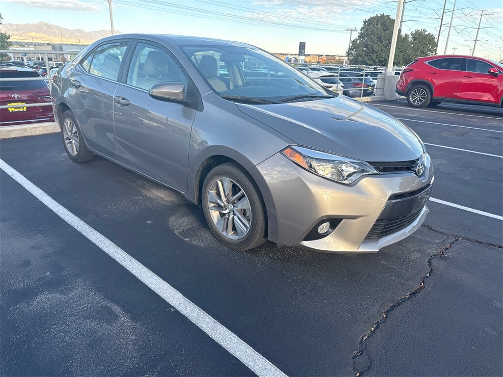 2016 Toyota Corolla LE Eco Plus photo 4