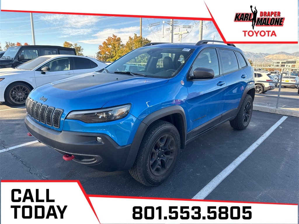 Used 2021 Jeep Cherokee Trailhawk SUV