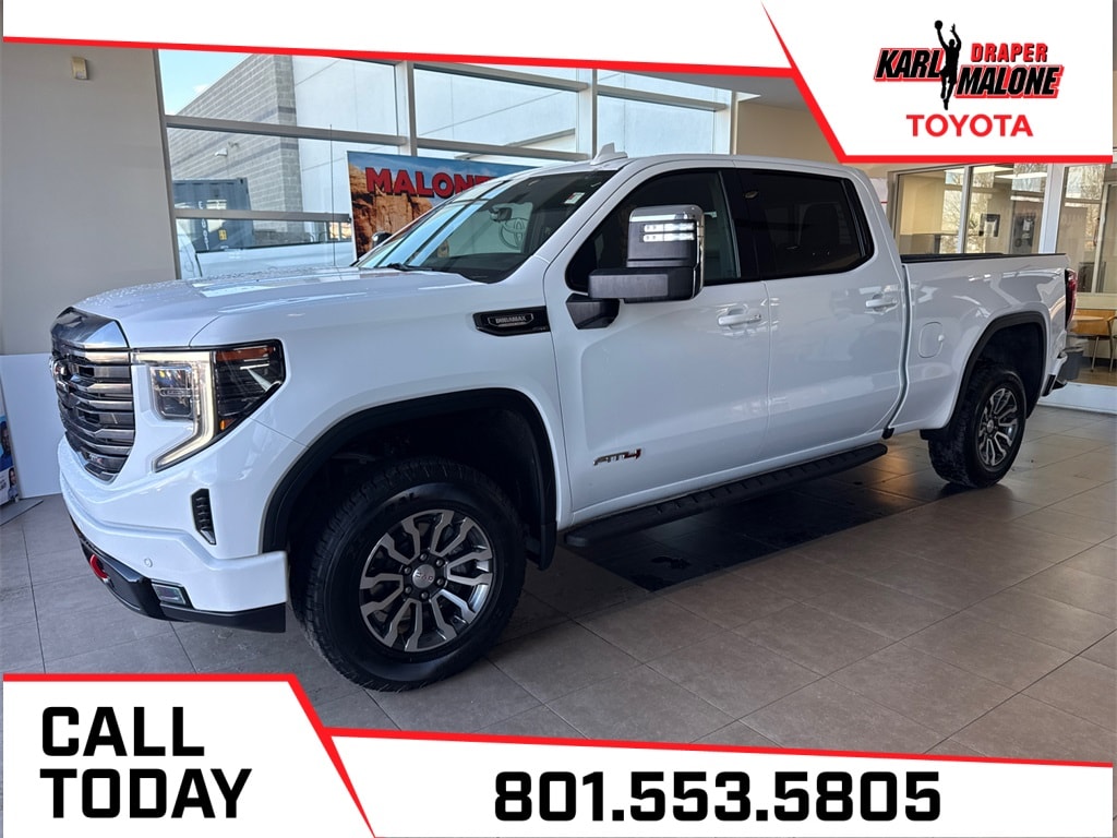 2023 GMC Sierra 1500 AT4's photo