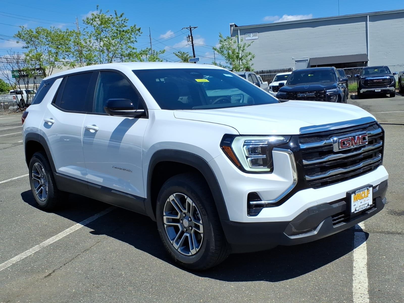 2026 GMC Terrain Elevation AWD's photo