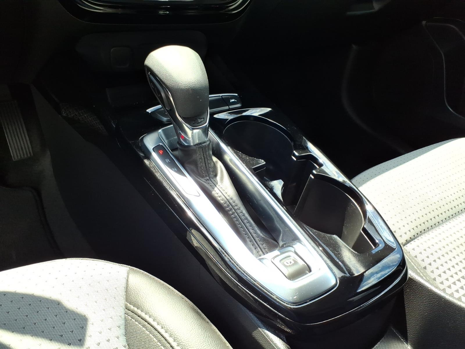 2024 Chevrolet Trax LT - Photo 18