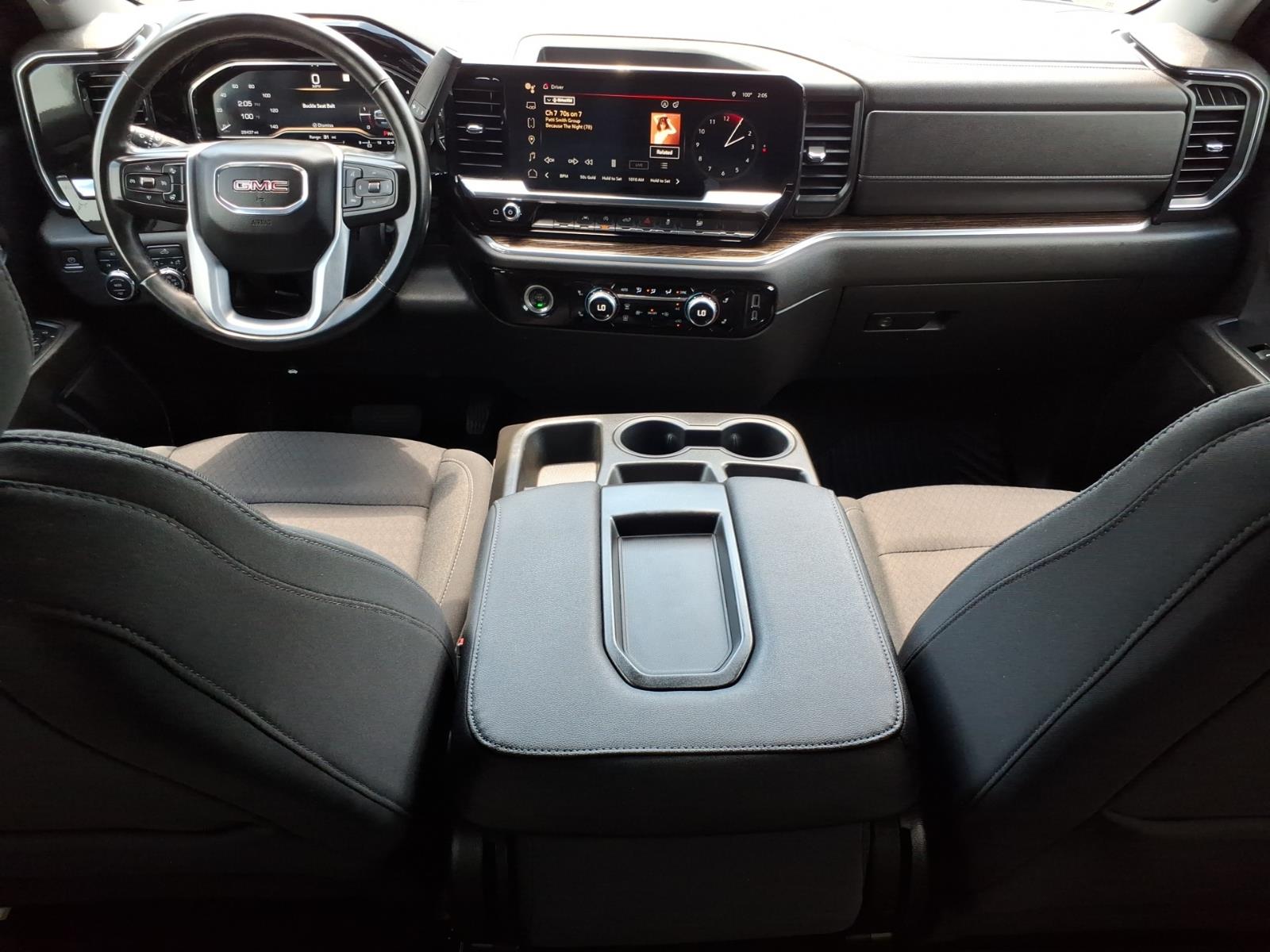 2023 GMC Sierra 1500 Elevation - Photo 10