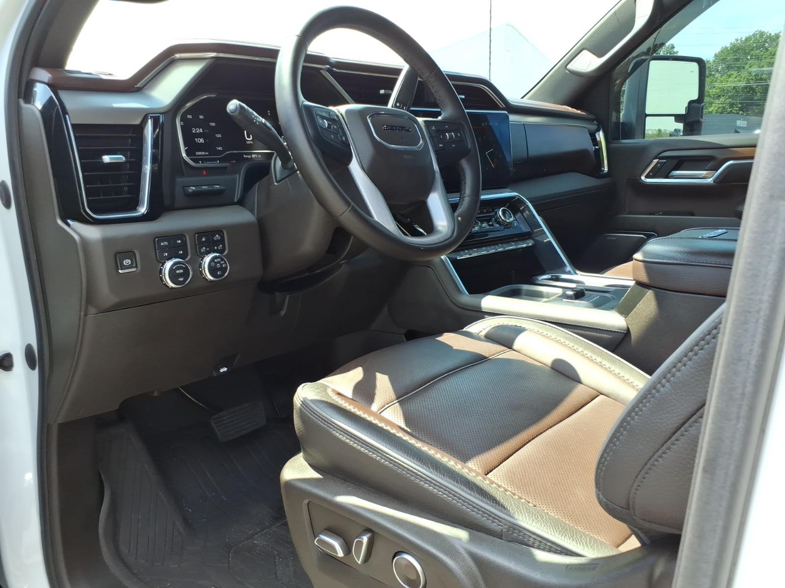 2024 GMC Sierra 2500HD Denali - Photo 12