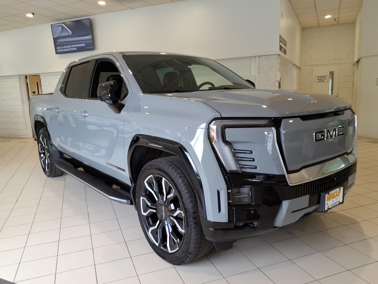 2025 GMC Sierra Denali Max Range Crew Cab e4WD's photo