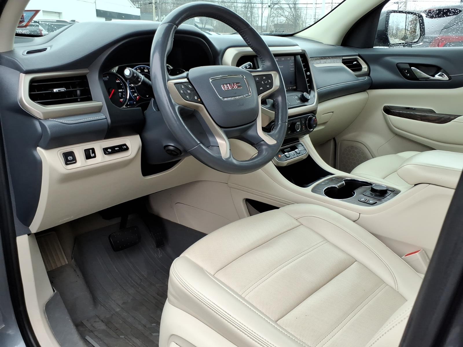 2021 GMC Acadia Denali - Photo 15