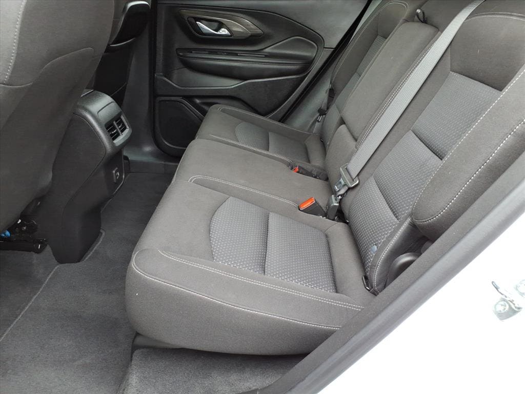 2023 GMC Terrain SLE - Photo 12