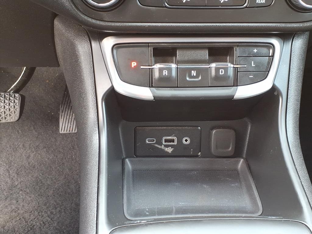 2024 GMC Terrain SLE - Photo 22