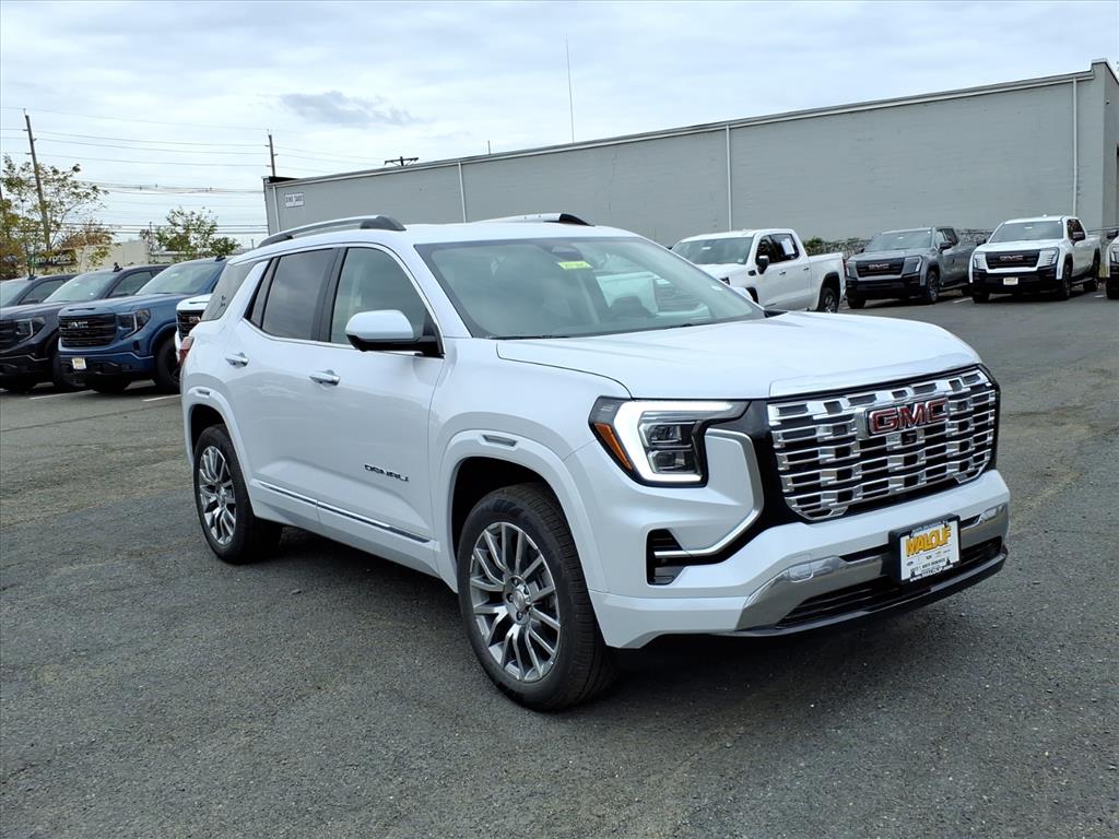 2026 GMC Terrain Denali's photo