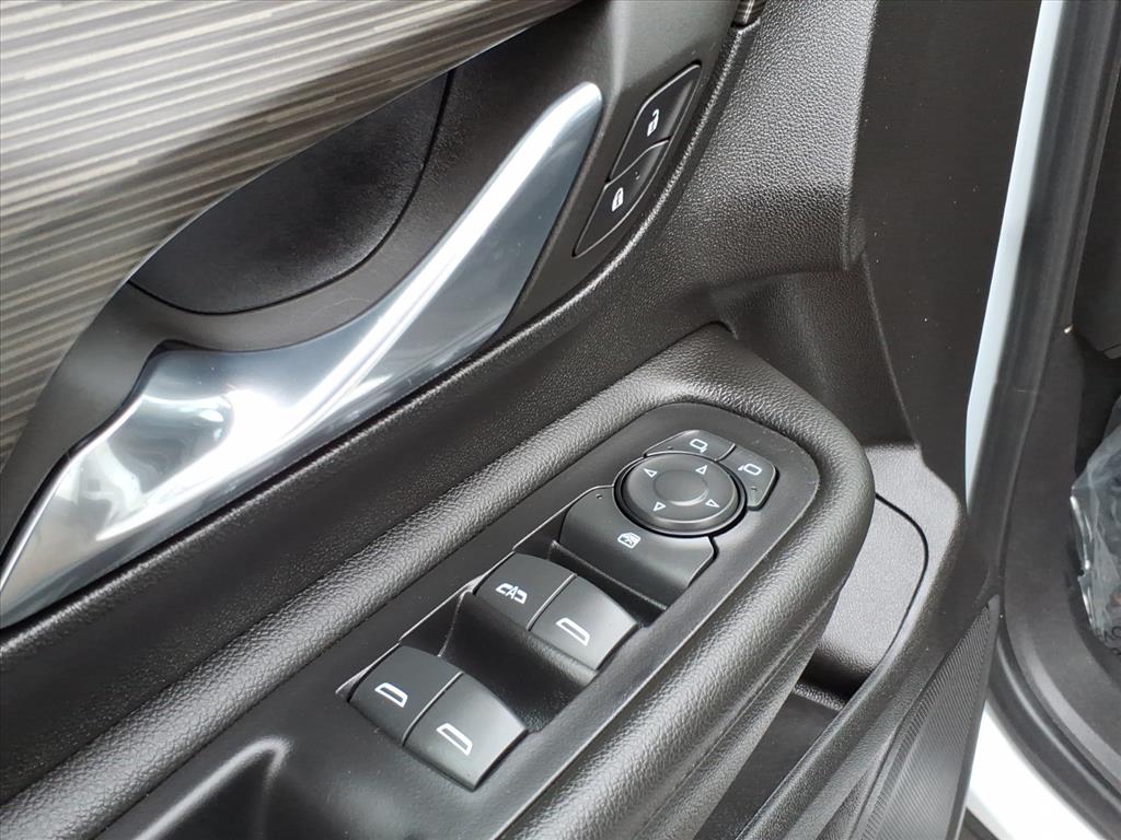 2023 GMC Terrain SLE - Photo 15