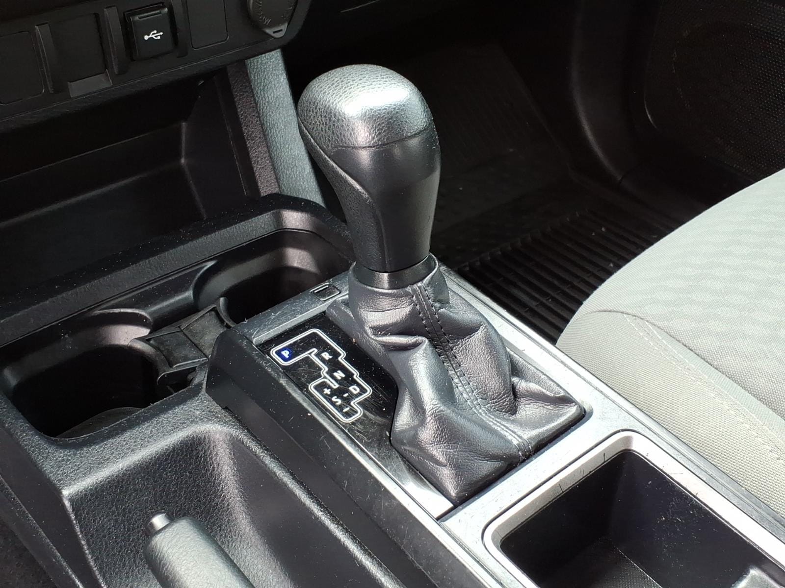 2020 Toyota Tacoma SR - Photo 19