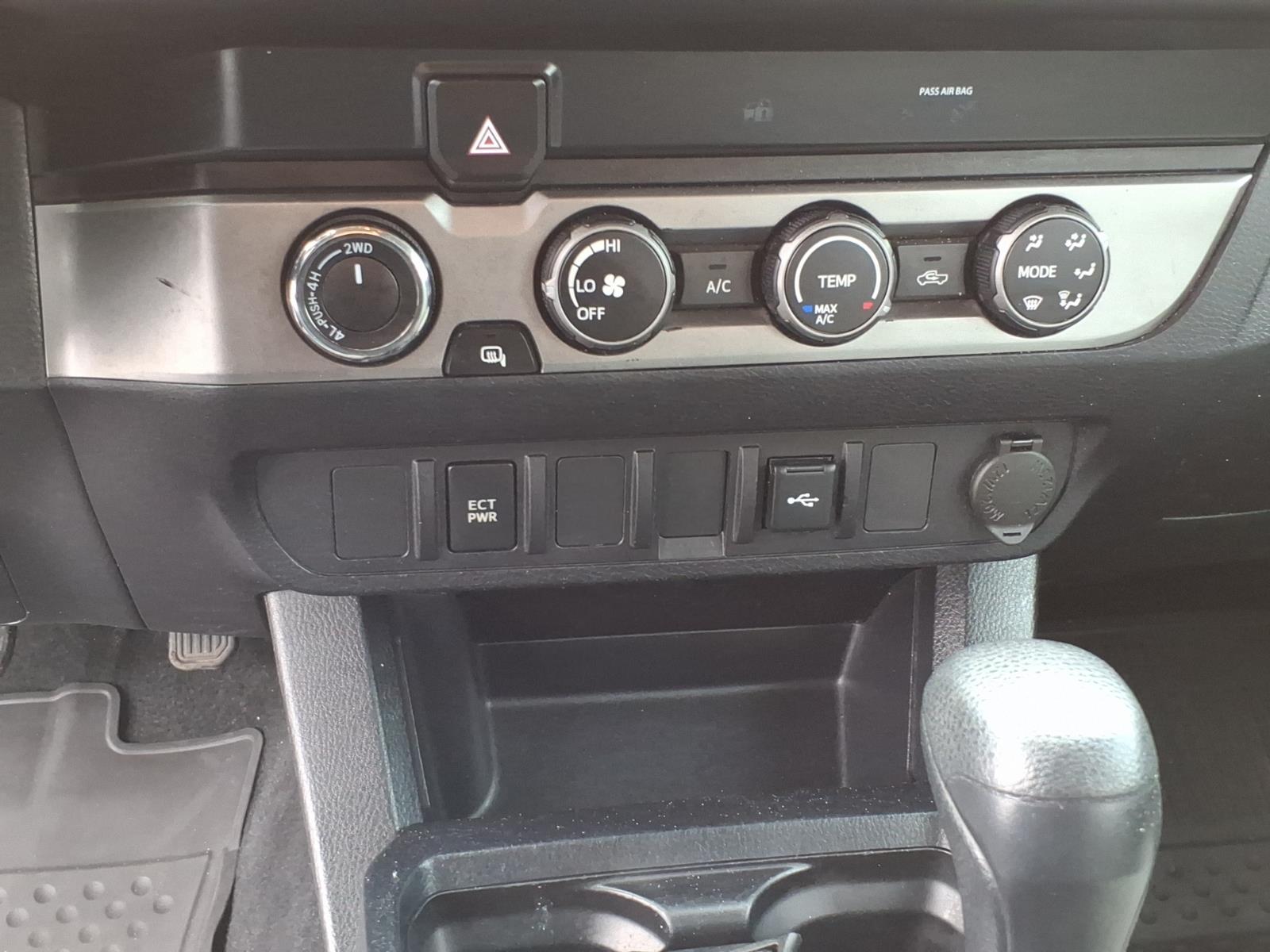 2020 Toyota Tacoma SR - Photo 20