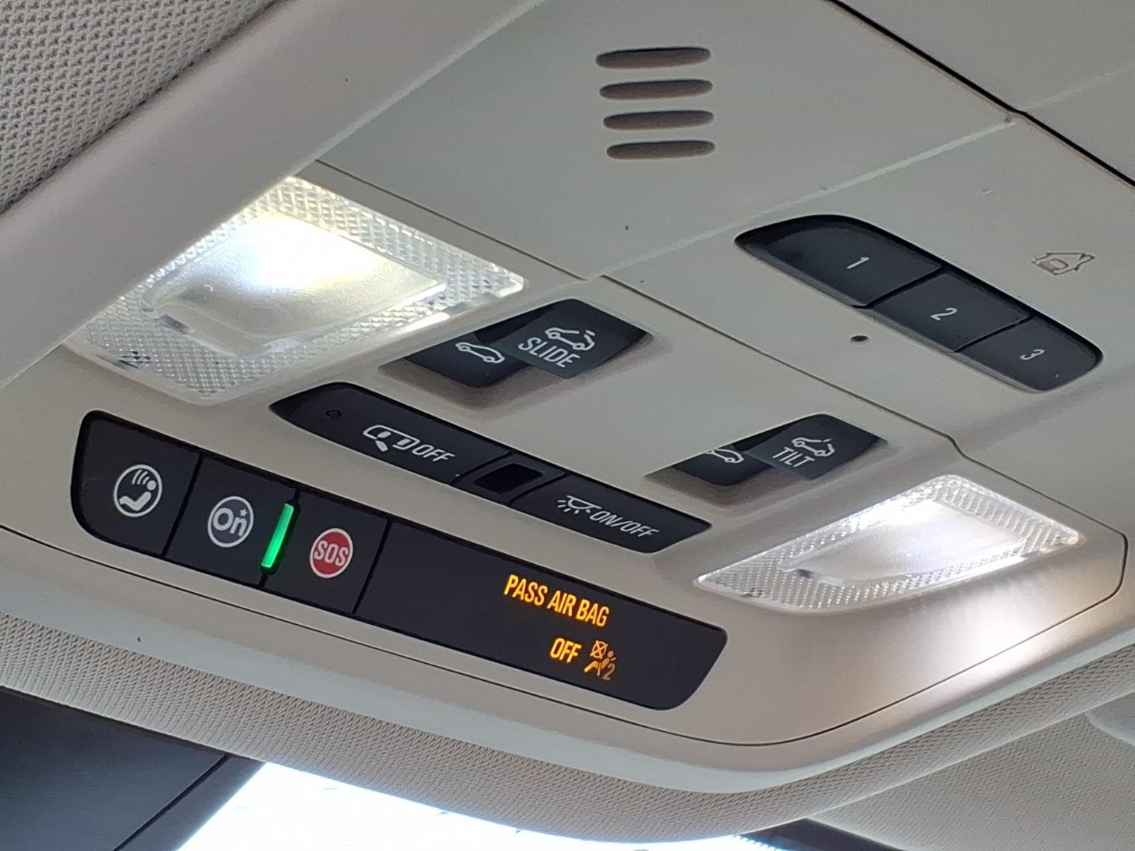2021 GMC Acadia Denali - Photo 28