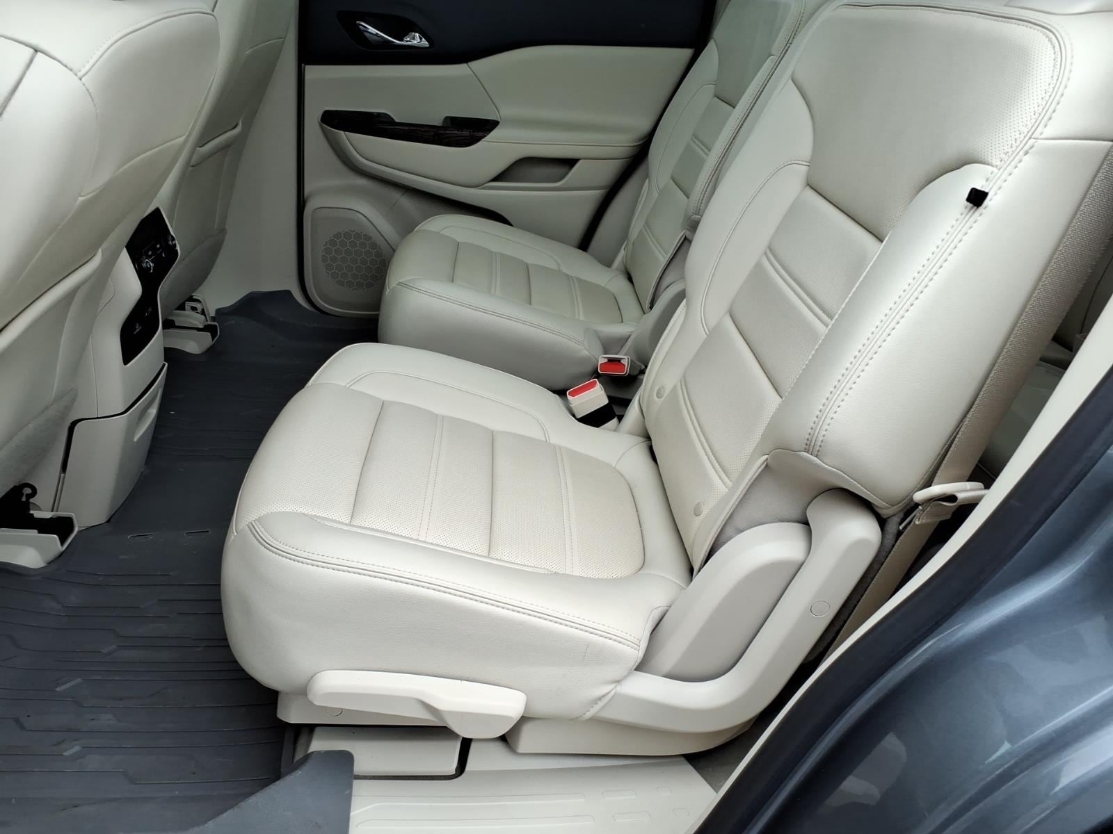 2021 GMC Acadia Denali - Photo 14