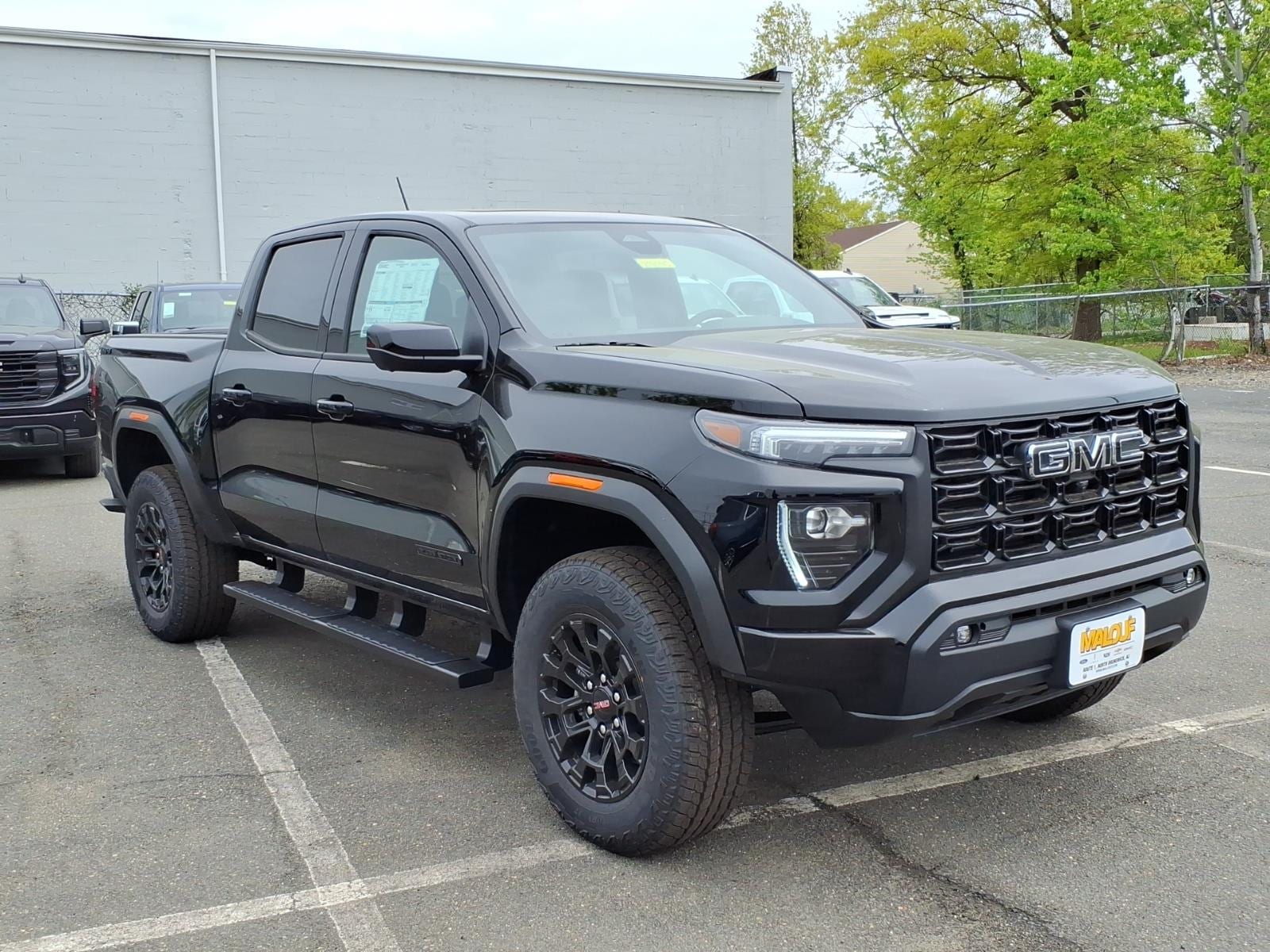 2026 GMC Canyon 4WD Elevation Crew Cab Short Box's photo