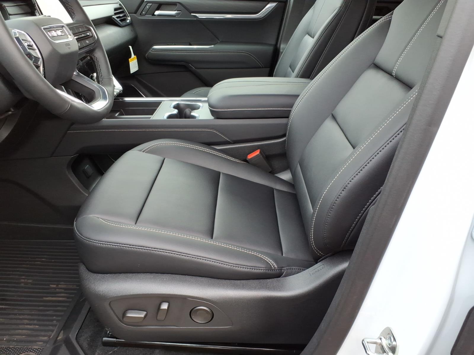 2026 GMC Acadia Elevation - Photo 14