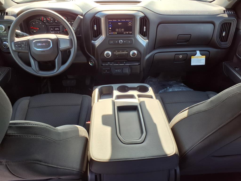 2025 GMC Sierra 2500HD Pro - Photo 8