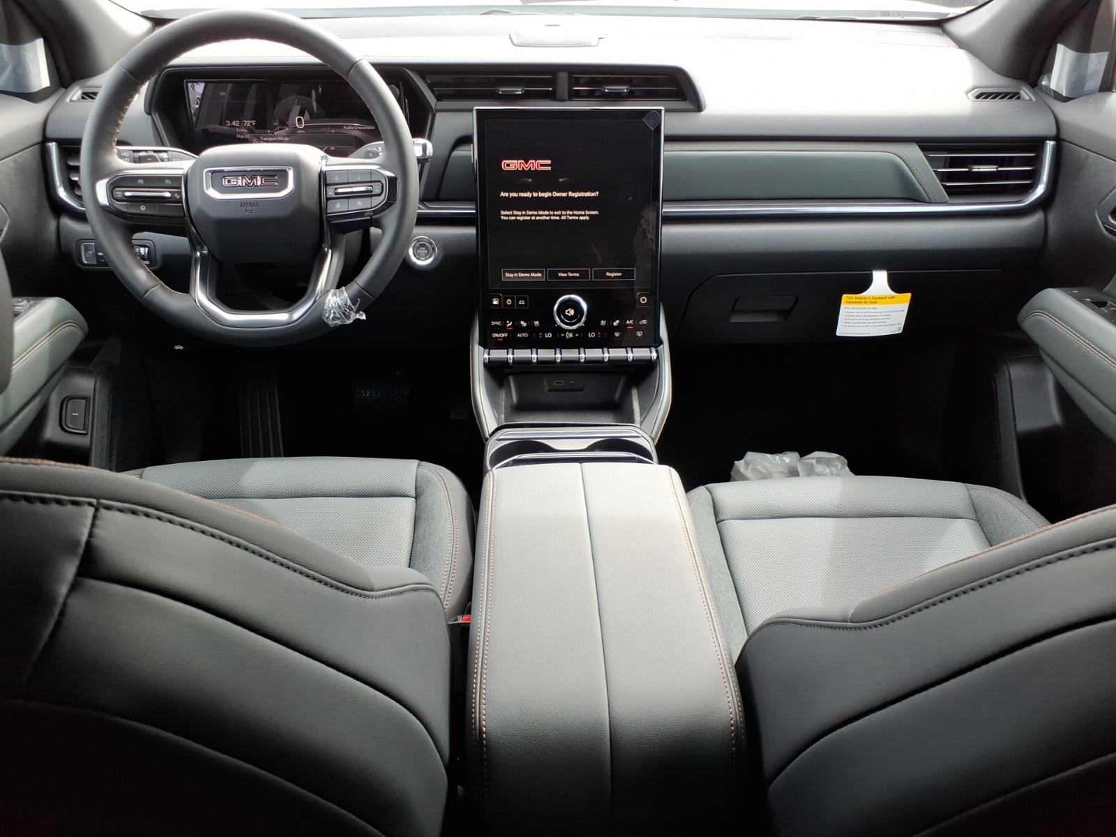 2026 GMC Terrain AT4 - Photo 9