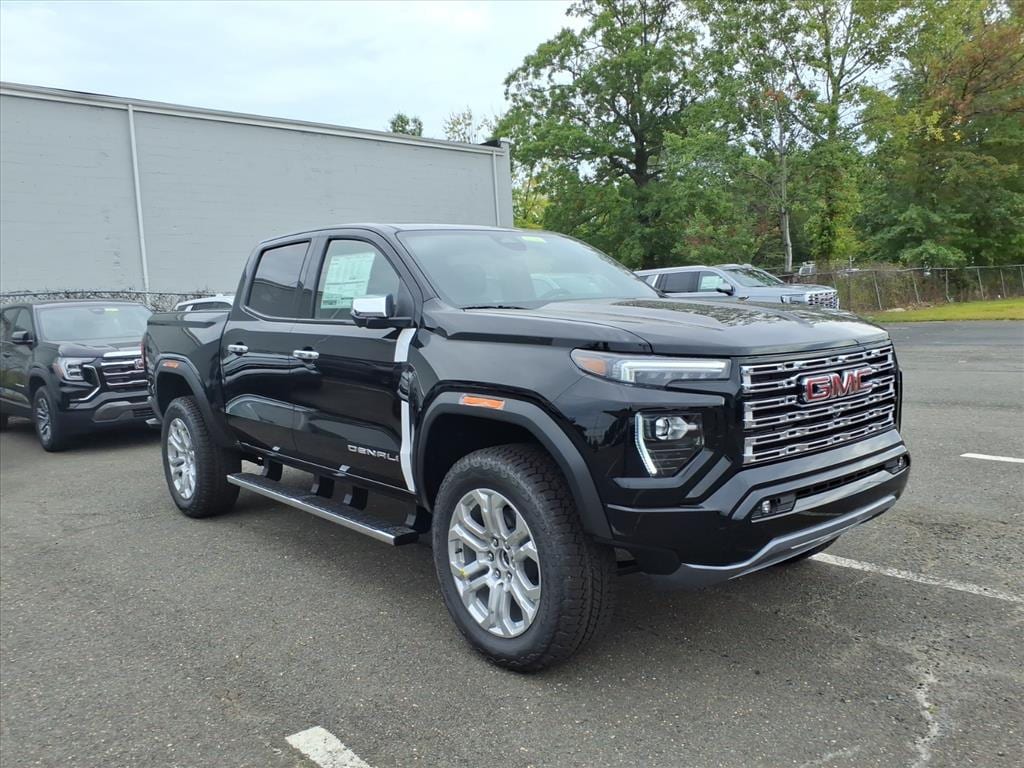 2026 GMC Canyon Denali's photo