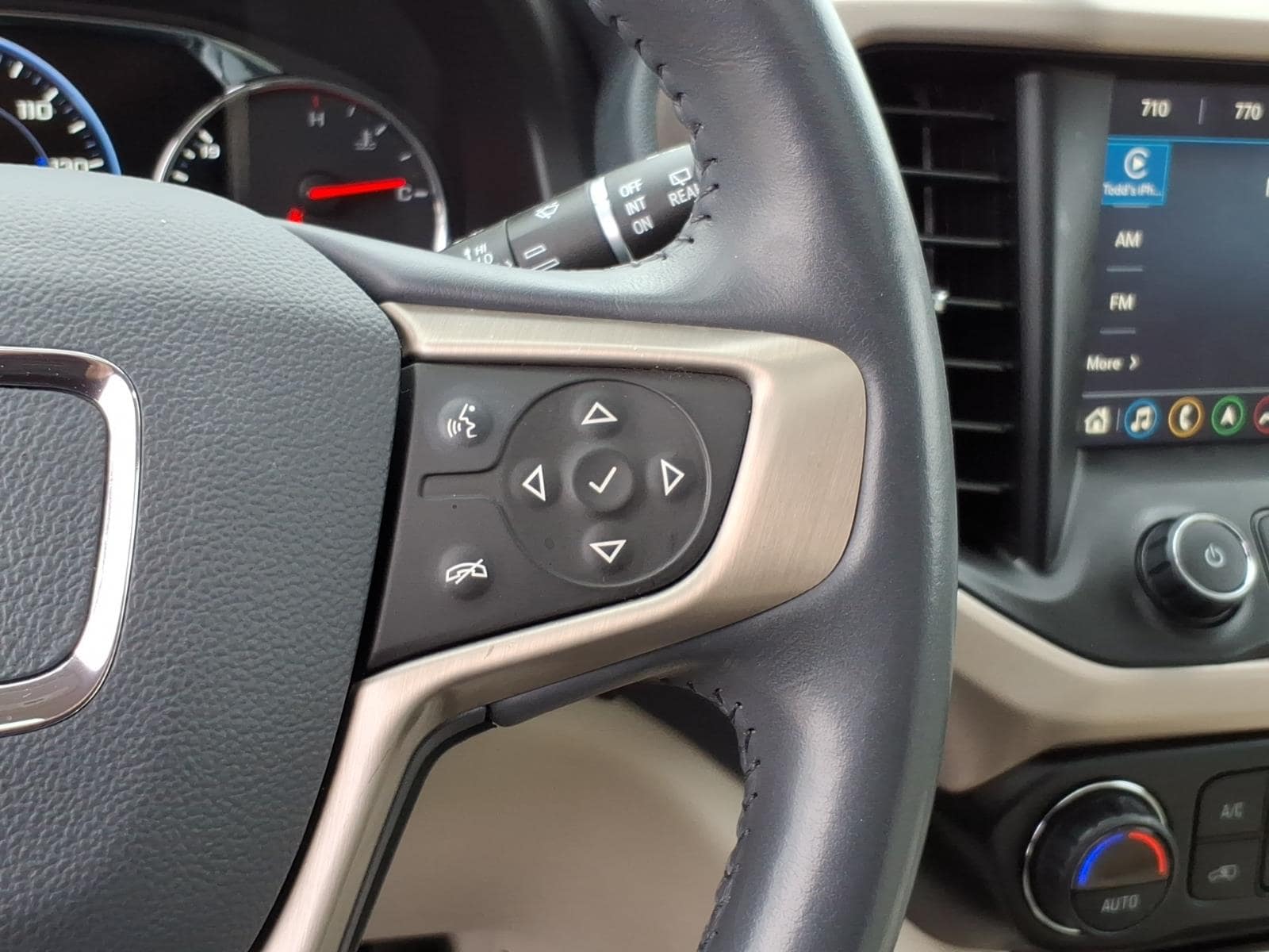 2021 GMC Acadia Denali - Photo 23