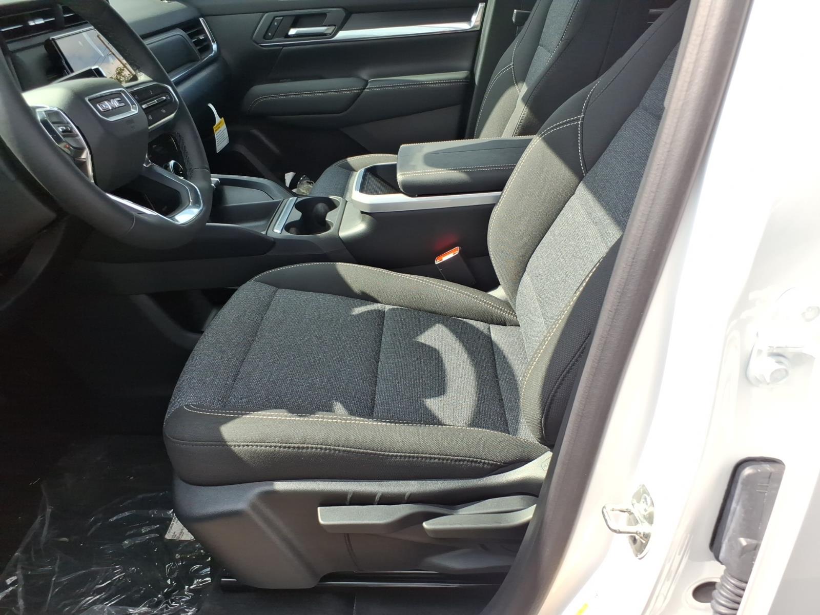 2027 GMC Terrain Elevation - Photo 13
