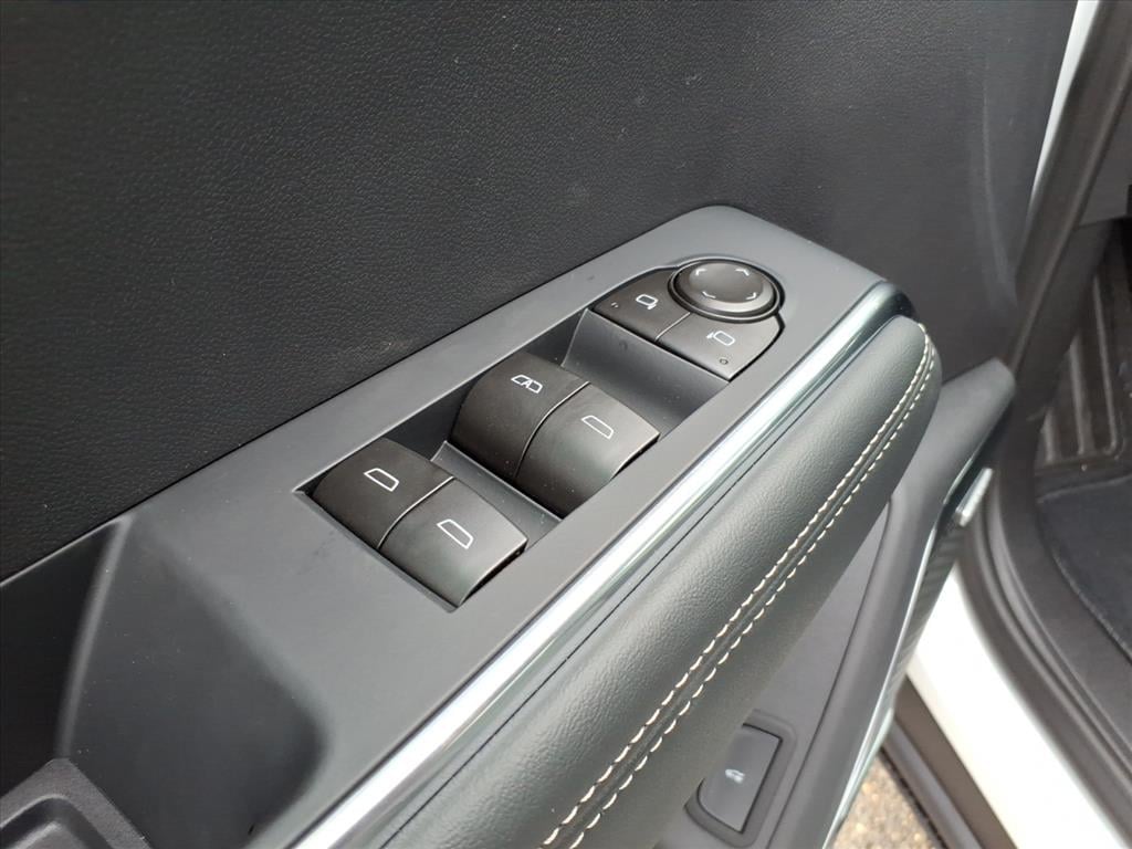 2026 GMC Acadia Elevation - Photo 16