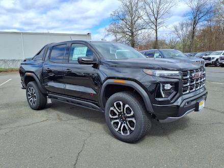 2025 GMC Canyon AT4 Truck