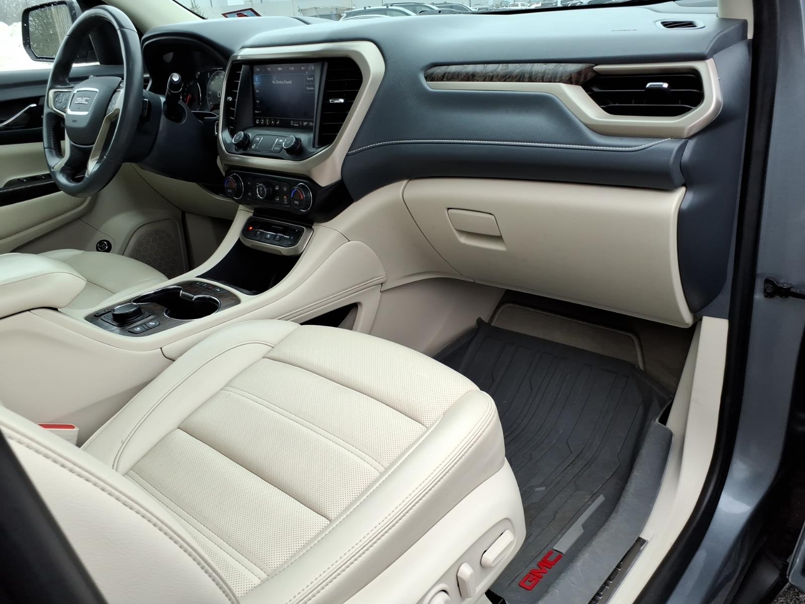 2021 GMC Acadia Denali - Photo 10