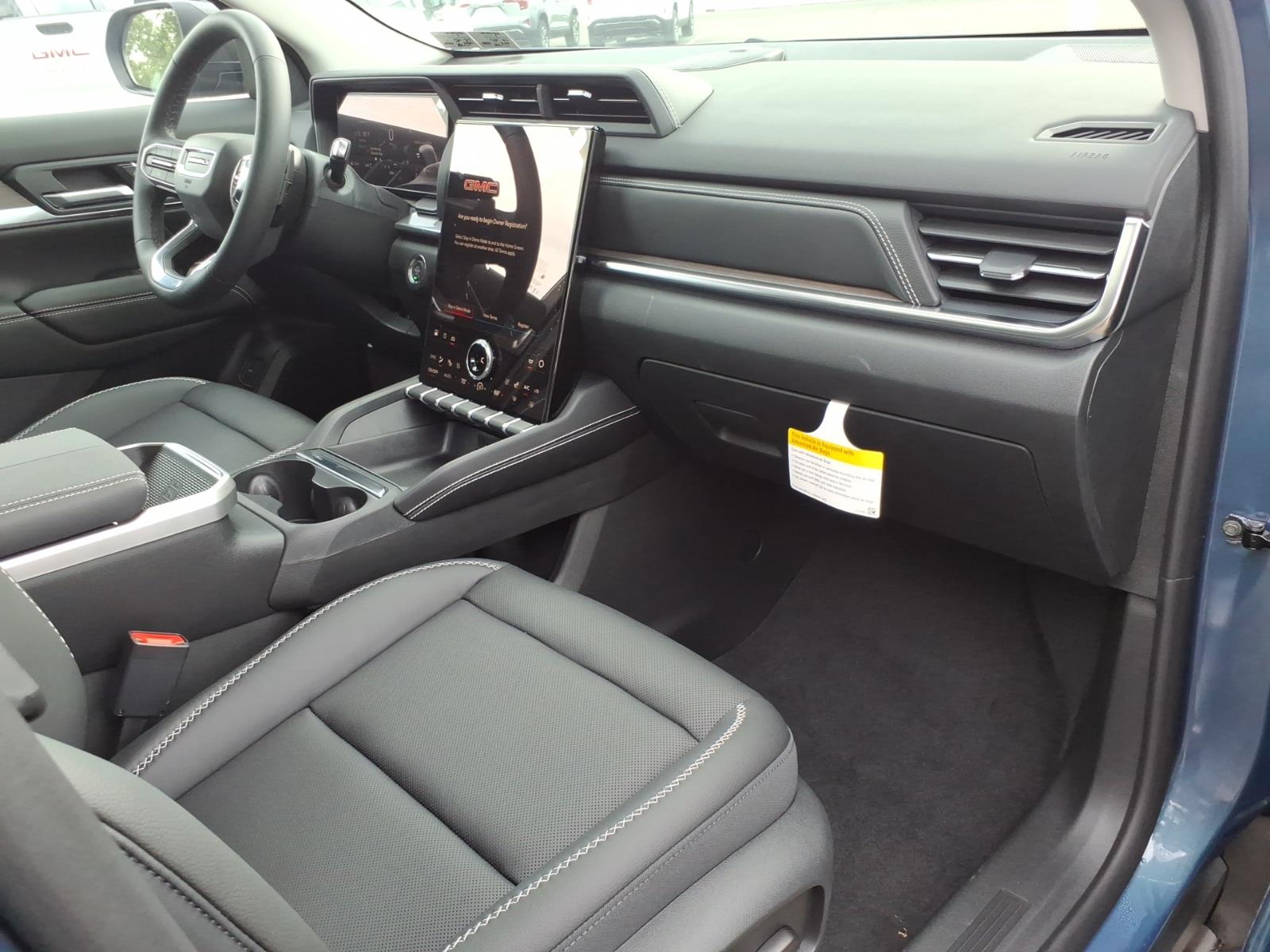 2027 GMC Terrain Denali - Photo 9