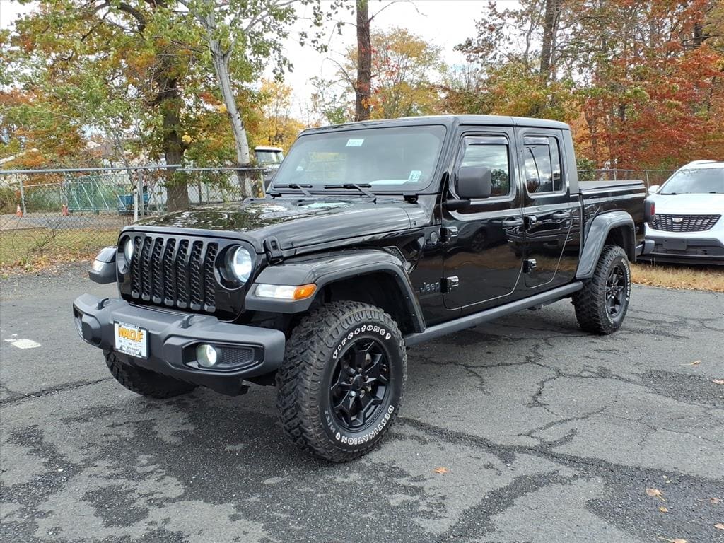 Used 2022 Jeep Gladiator Willys 4x4 Truck