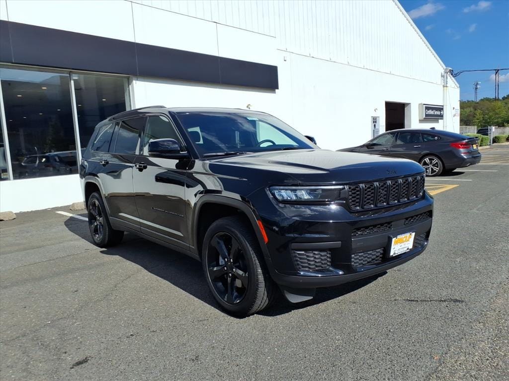 Used 2023 Jeep Grand Cherokee L Altitude