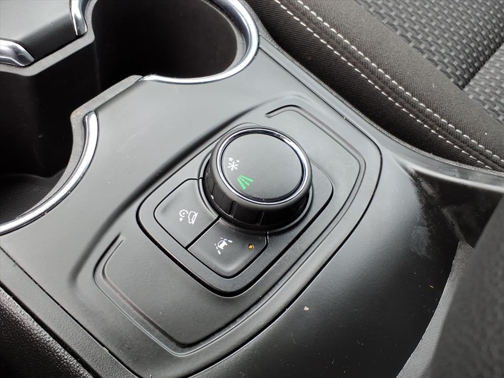 2023 GMC Terrain SLE - Photo 19