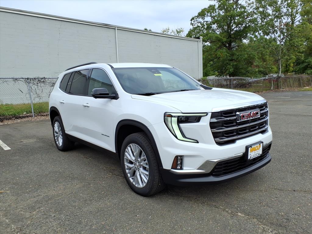 2026 GMC Acadia Elevation's photo