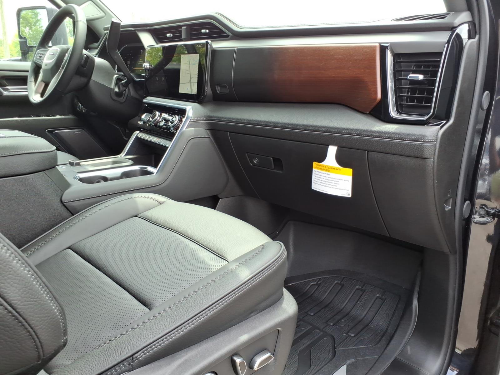 2026 GMC Sierra 2500HD Denali - Photo 9