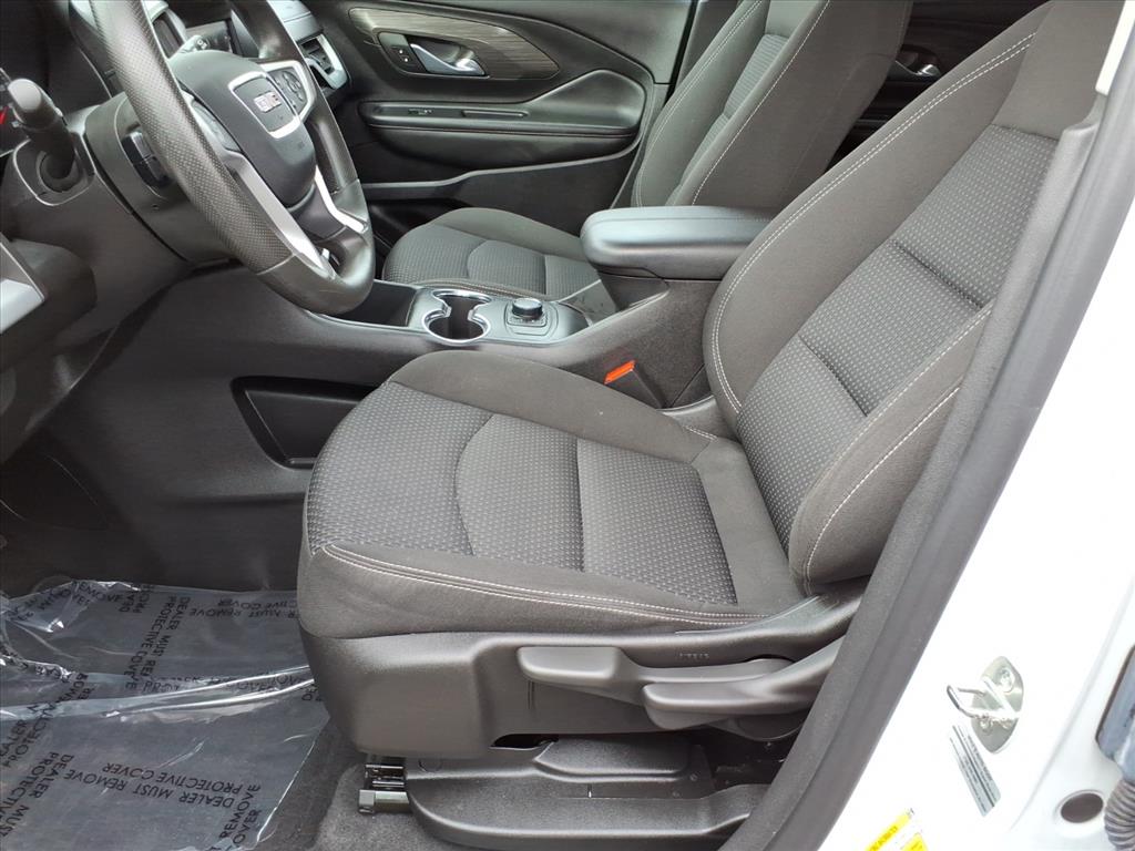 2023 GMC Terrain SLE - Photo 14