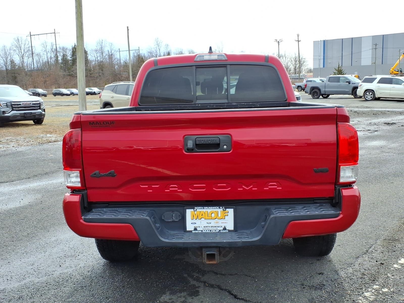 2020 Toyota Tacoma SR - Photo 6