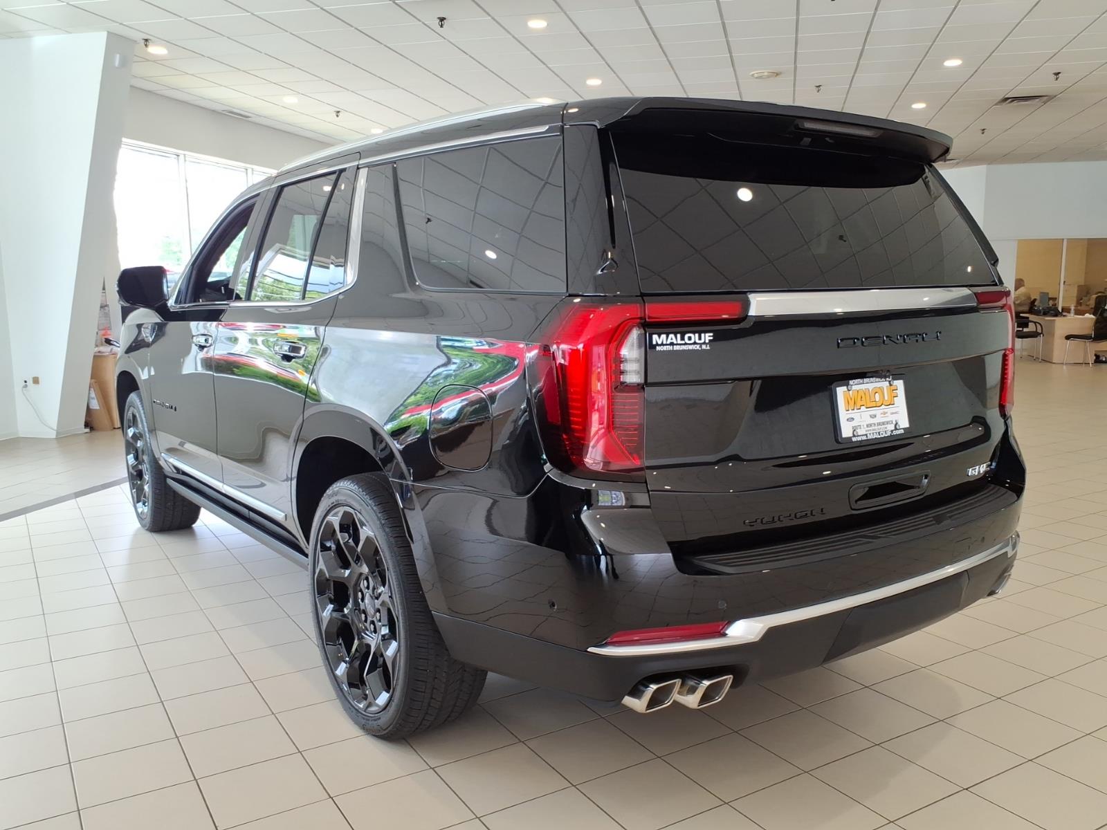 2026 GMC Yukon Denali - Photo 4