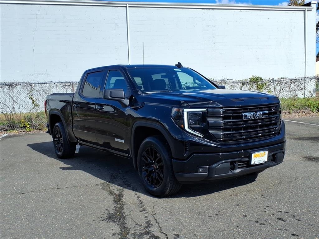 2022 GMC Sierra 1500 Elevation's photo