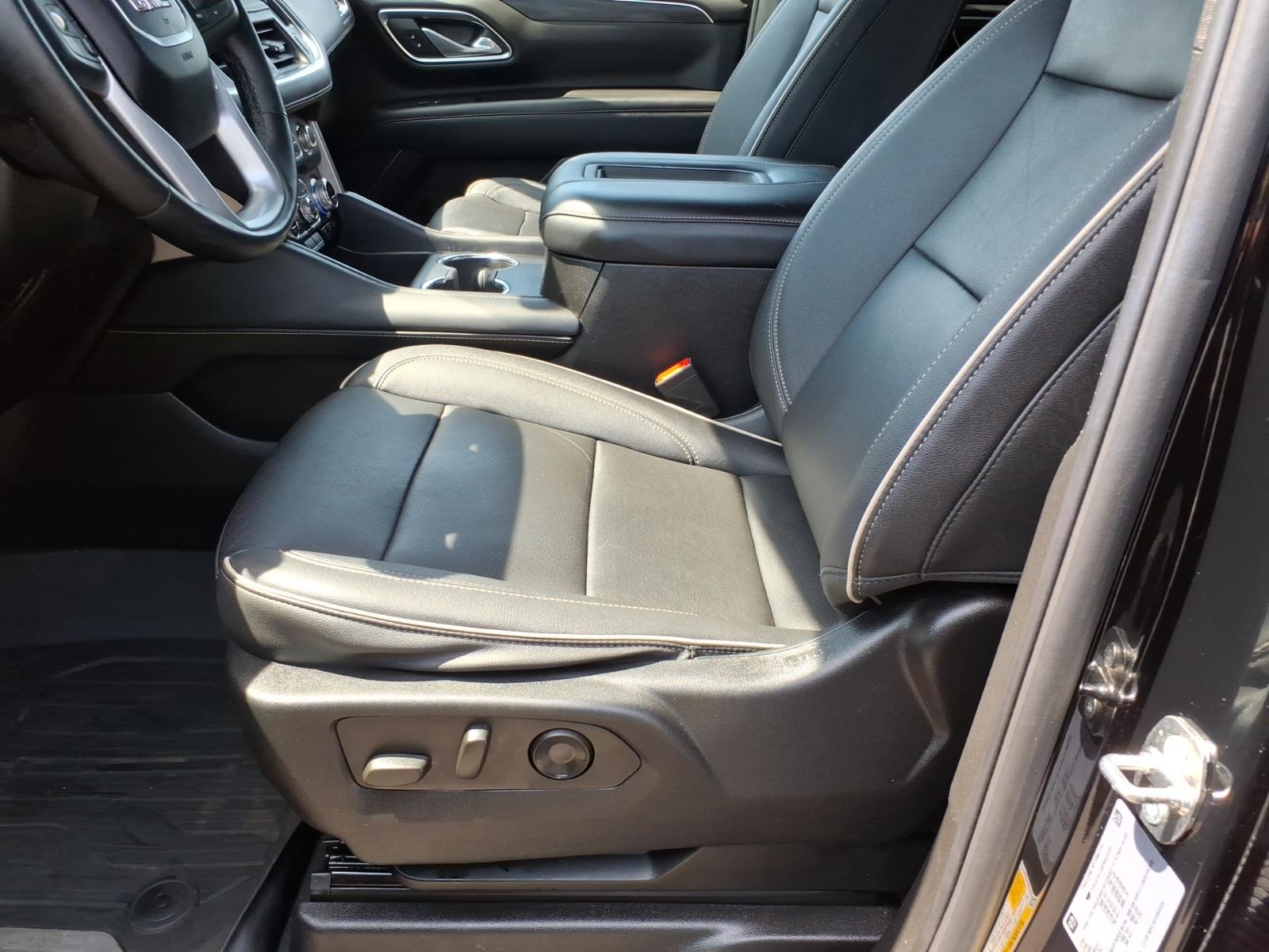 2023 GMC Yukon XL SLT - Photo 15