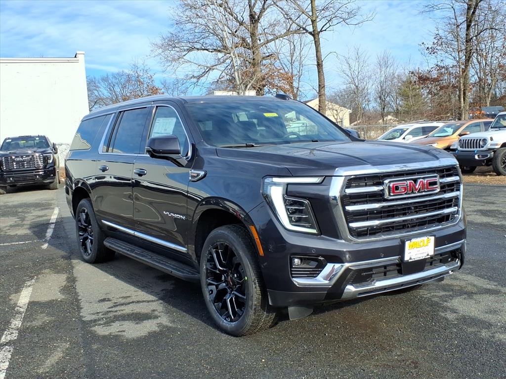 2026 GMC Yukon Elevation's photo