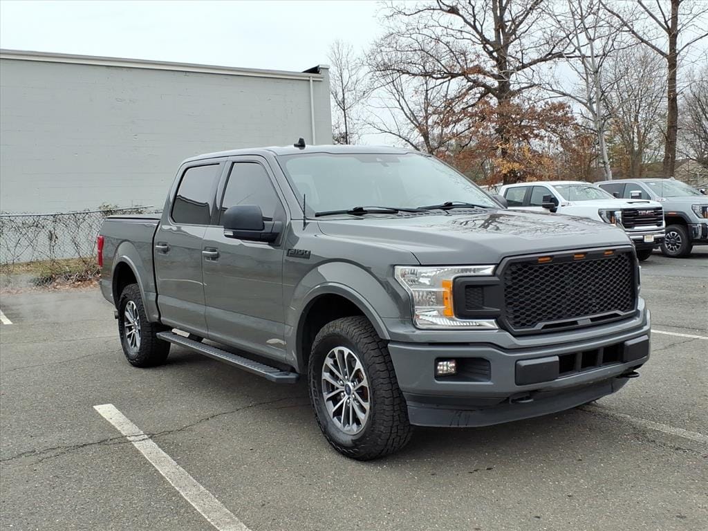 2020 Ford F-150 XLT's photo