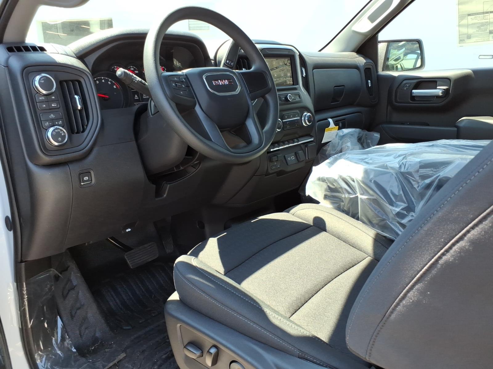 2026 GMC Sierra 1500 Pro - Photo 10