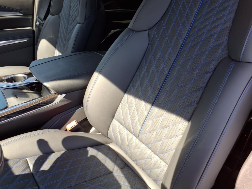 2025 Cadillac Escalade IQ Sport 1 - Photo 16