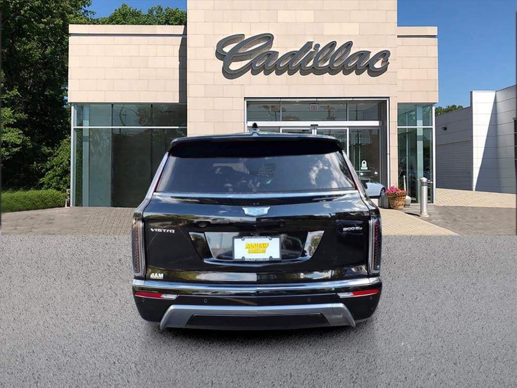 New 2026 CADILLAC VISTIQ Sport SUV